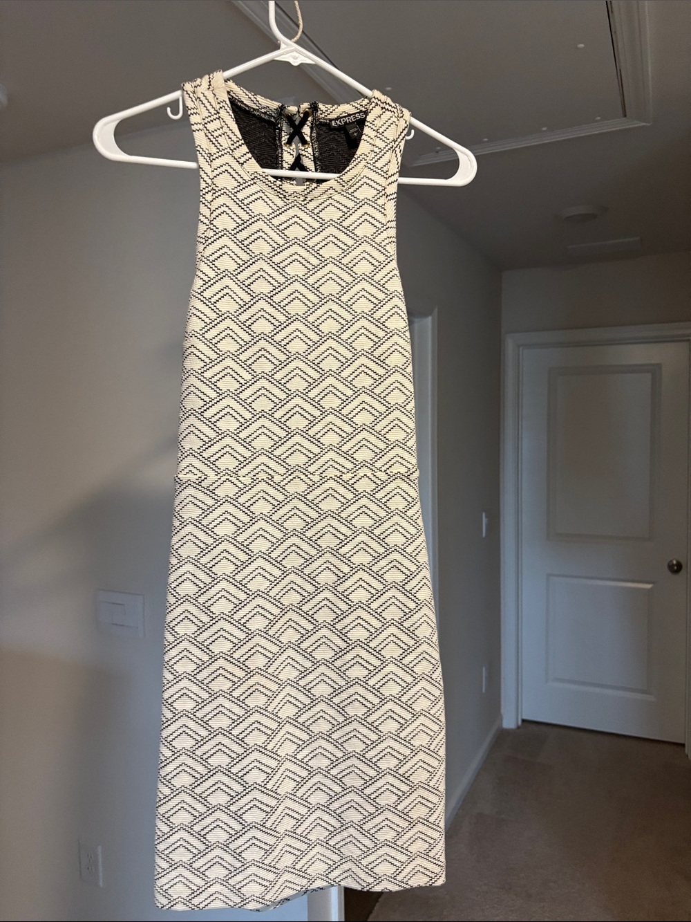Express Cream & Black Geometric Midi Shift Dress